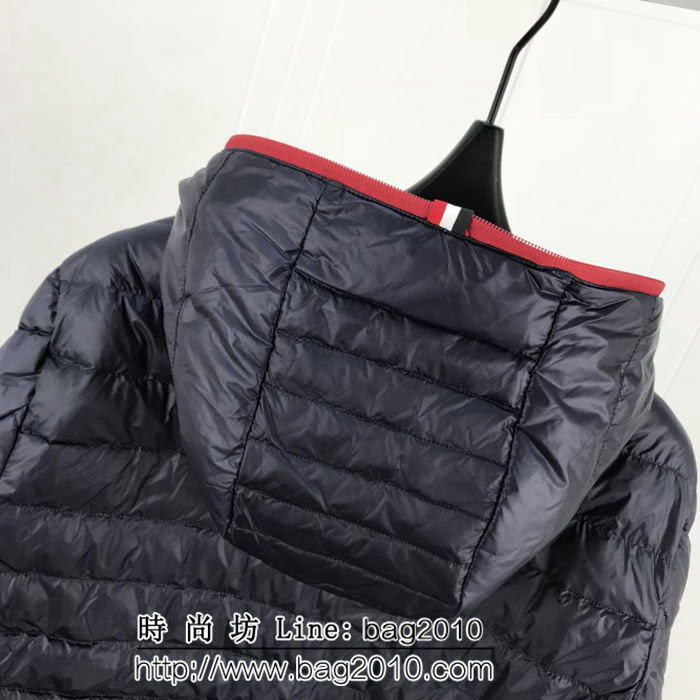 MONCLER蒙口 徒步系列 羽皇年度最帥 最便攜收納式 輕薄款 白鵝絨羽絨服 ydi1897